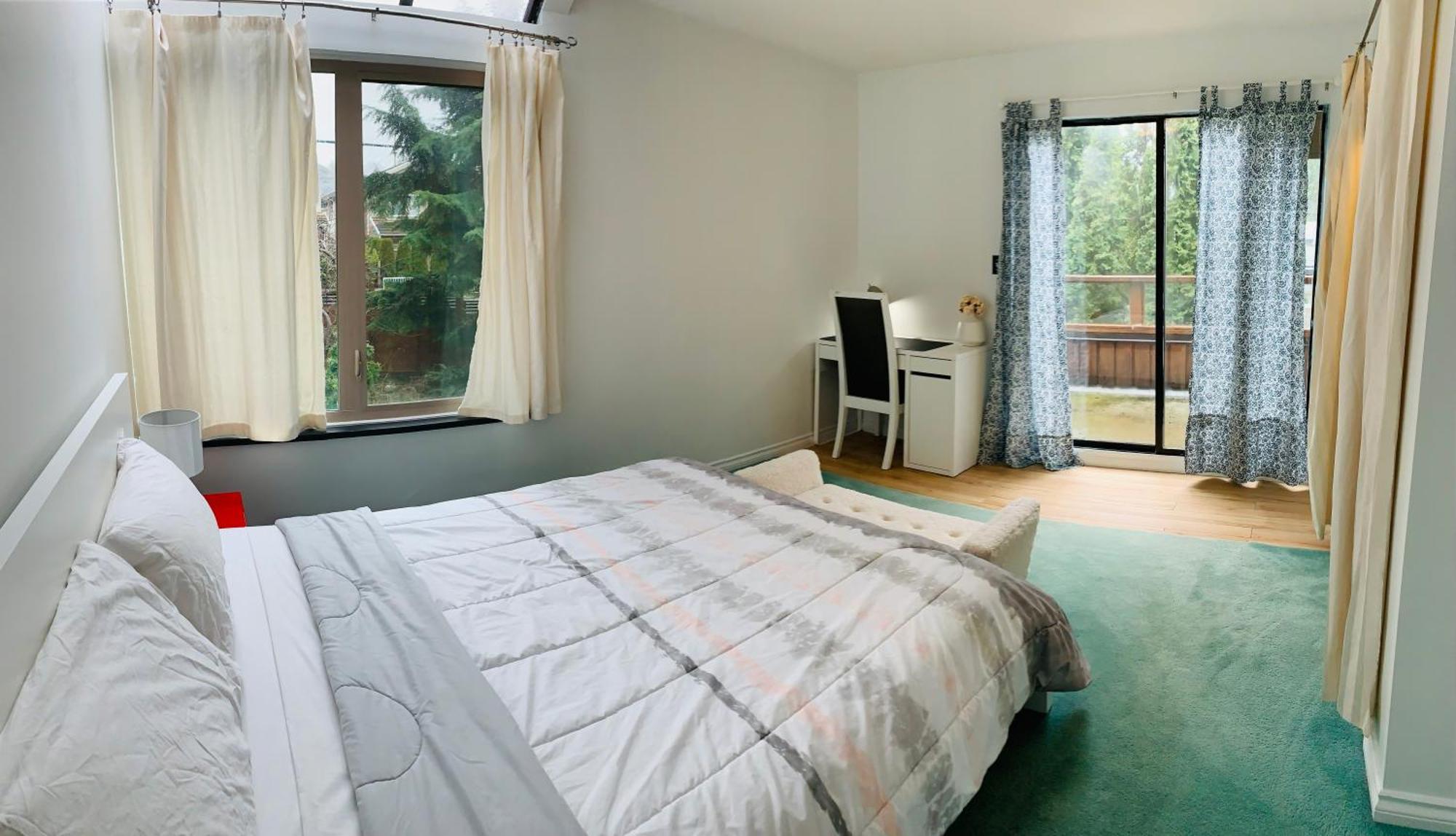 Creekside City Center Suite ノースバンクーバー エクステリア 写真